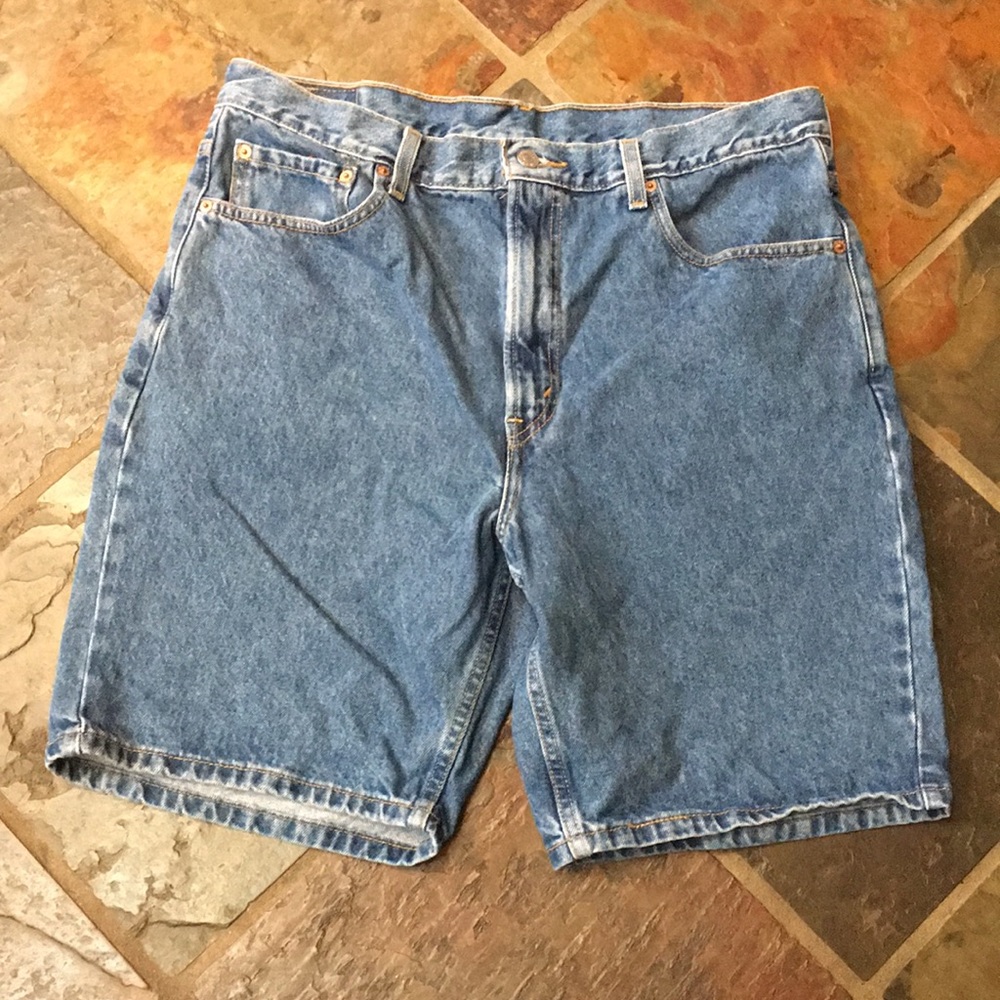Levi’s 505 Jean Shorts. Size 36